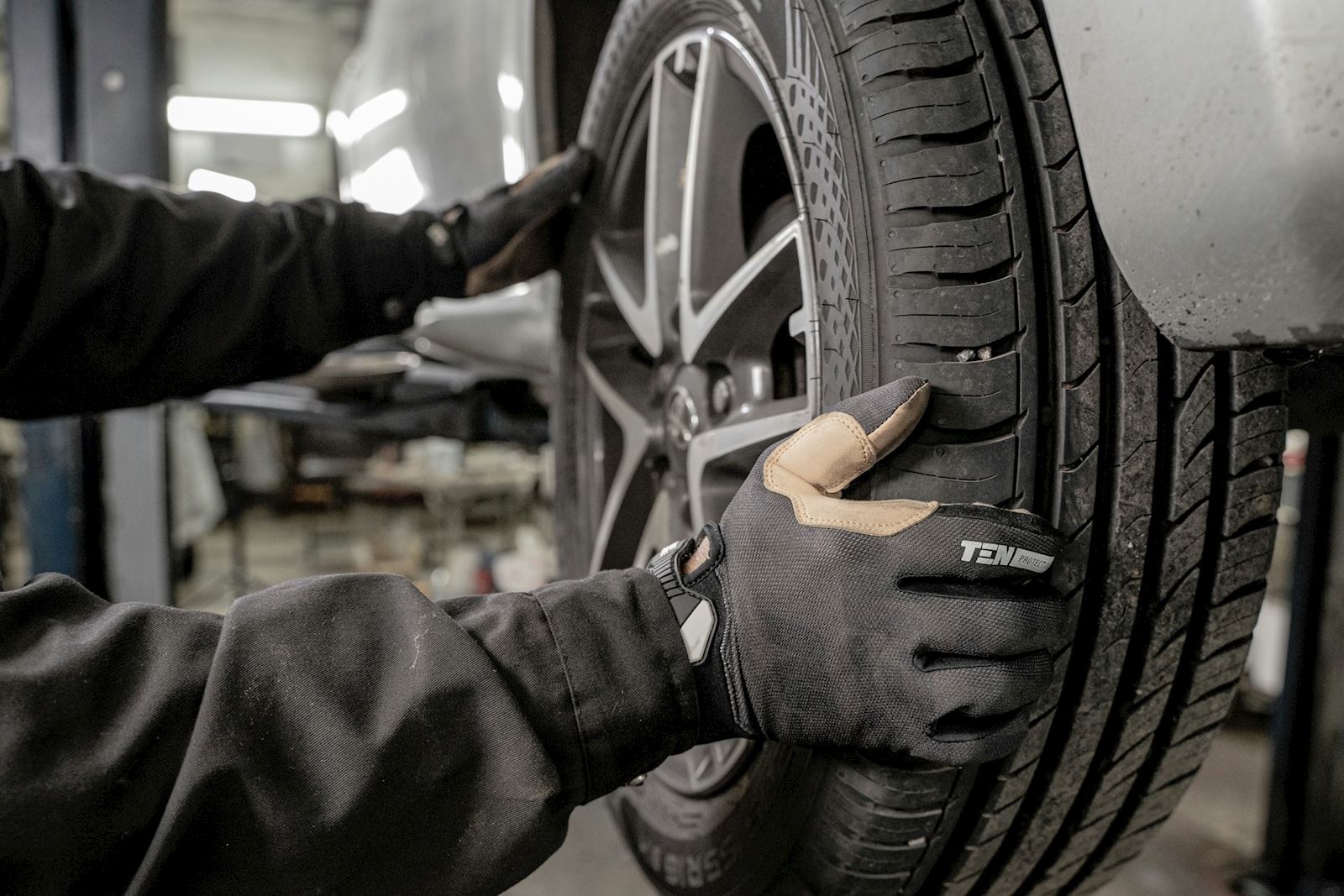 how much does it cost to replace tires